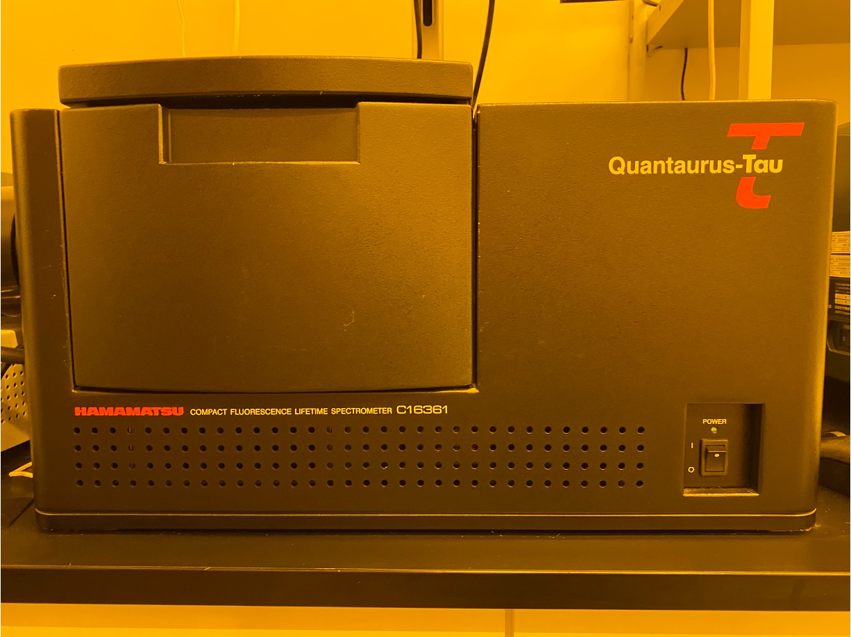 Fluorescence lifetime spectrometer